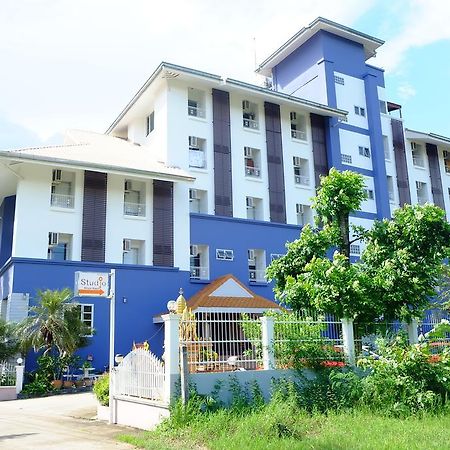 Studio Khon Kaen By Icheck Inn Екстер'єр фото