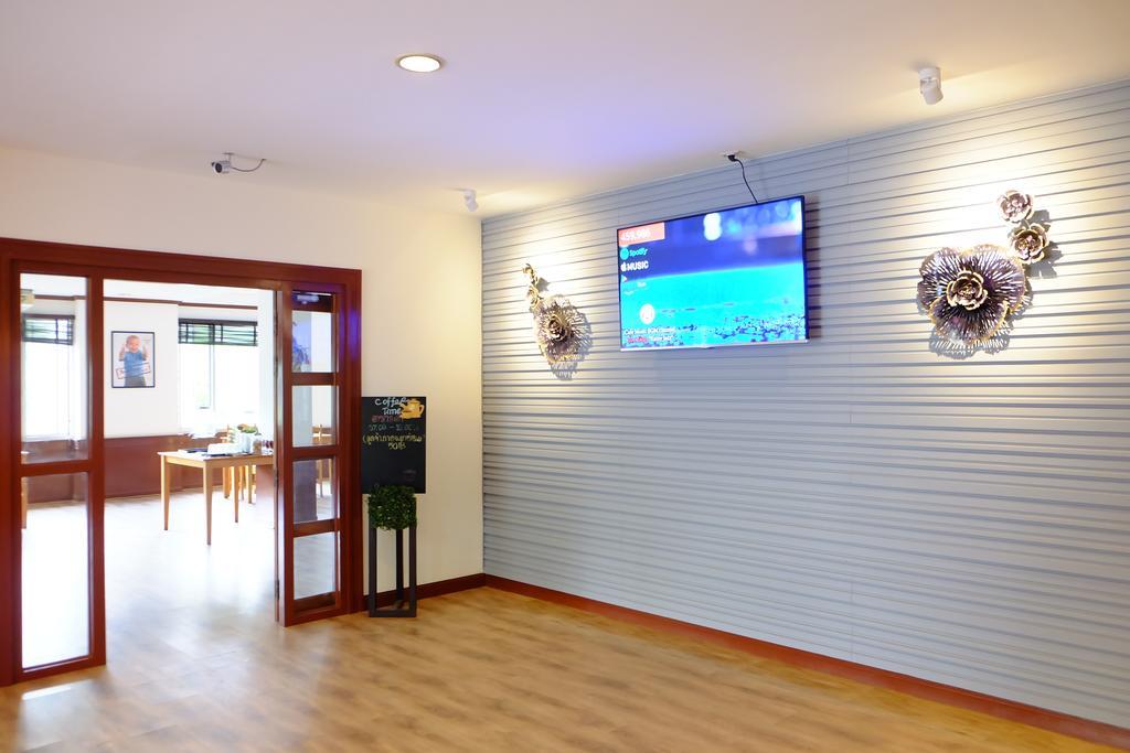 Studio Khon Kaen By Icheck Inn Екстер'єр фото