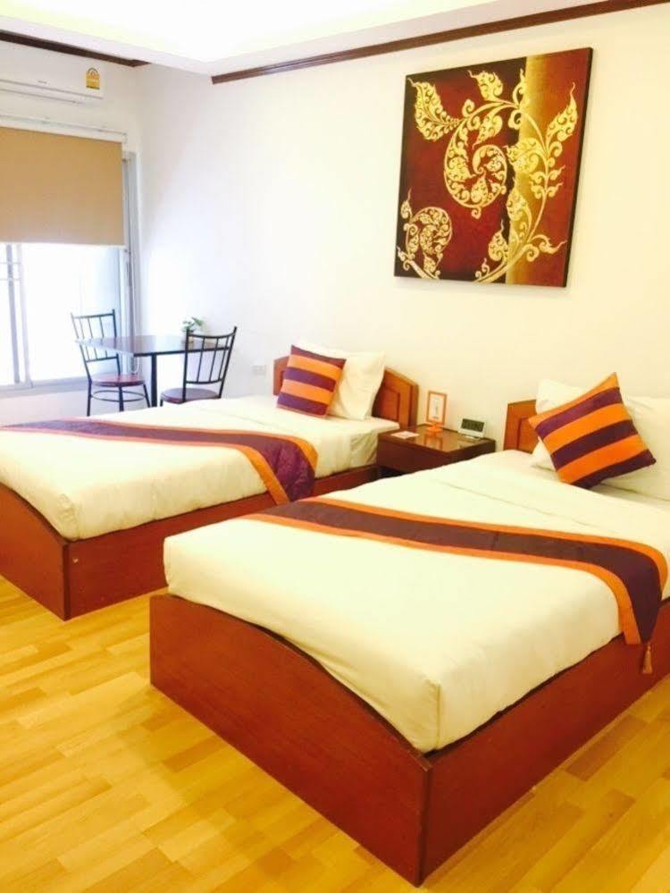 Studio Khon Kaen By Icheck Inn Екстер'єр фото